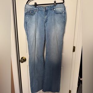 Lucky Brand Becca Mid Rise NWOT size 38